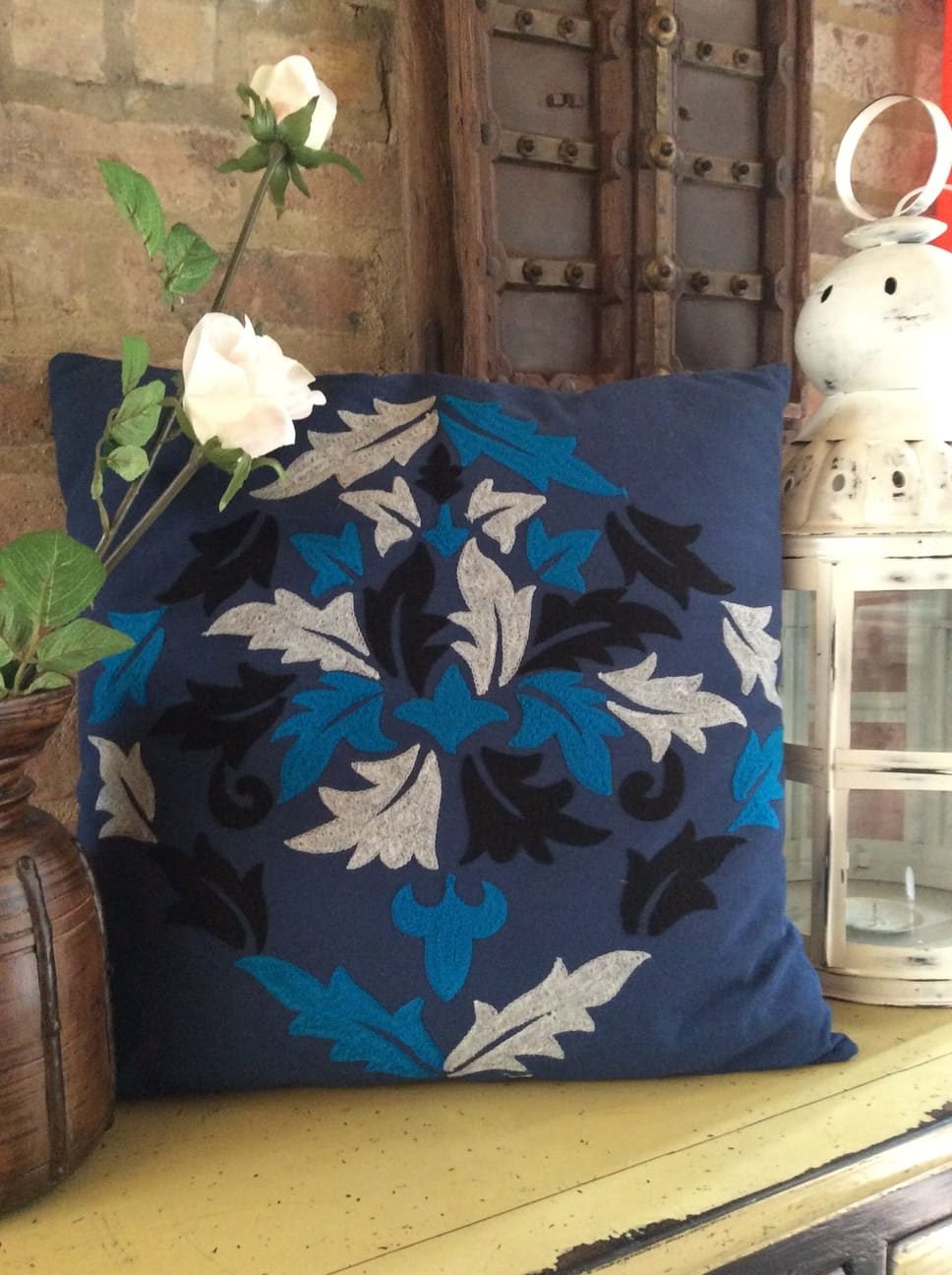 Cojines Bordados IND-CJ-03D