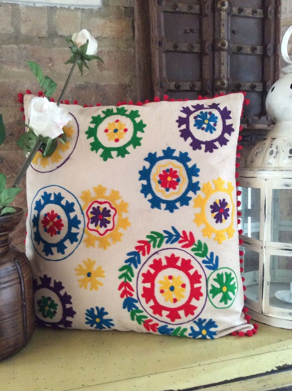 Cojines Bordados IND-CJ-03C