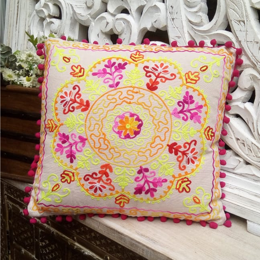 Cojines Bordados IND-CJ-01P