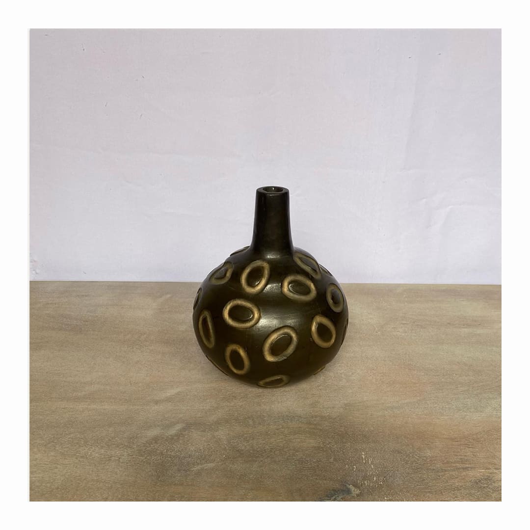 Jarrón Madera Tallado RTA058